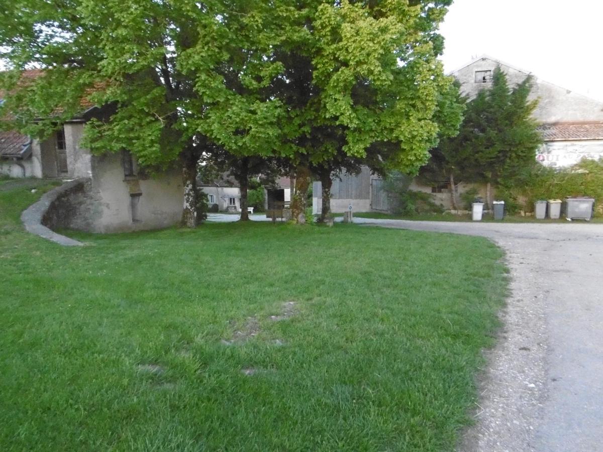 Villa La Grange Grancey-le-Chateau Exterior foto